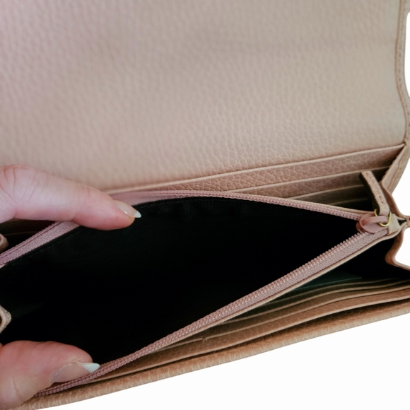 Gucci Garden GG Marmont butterfly continental wallet on chain - Picture 12 of 16